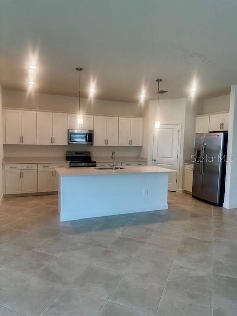 Image 6 of 11 For 8384 Waterscape Road