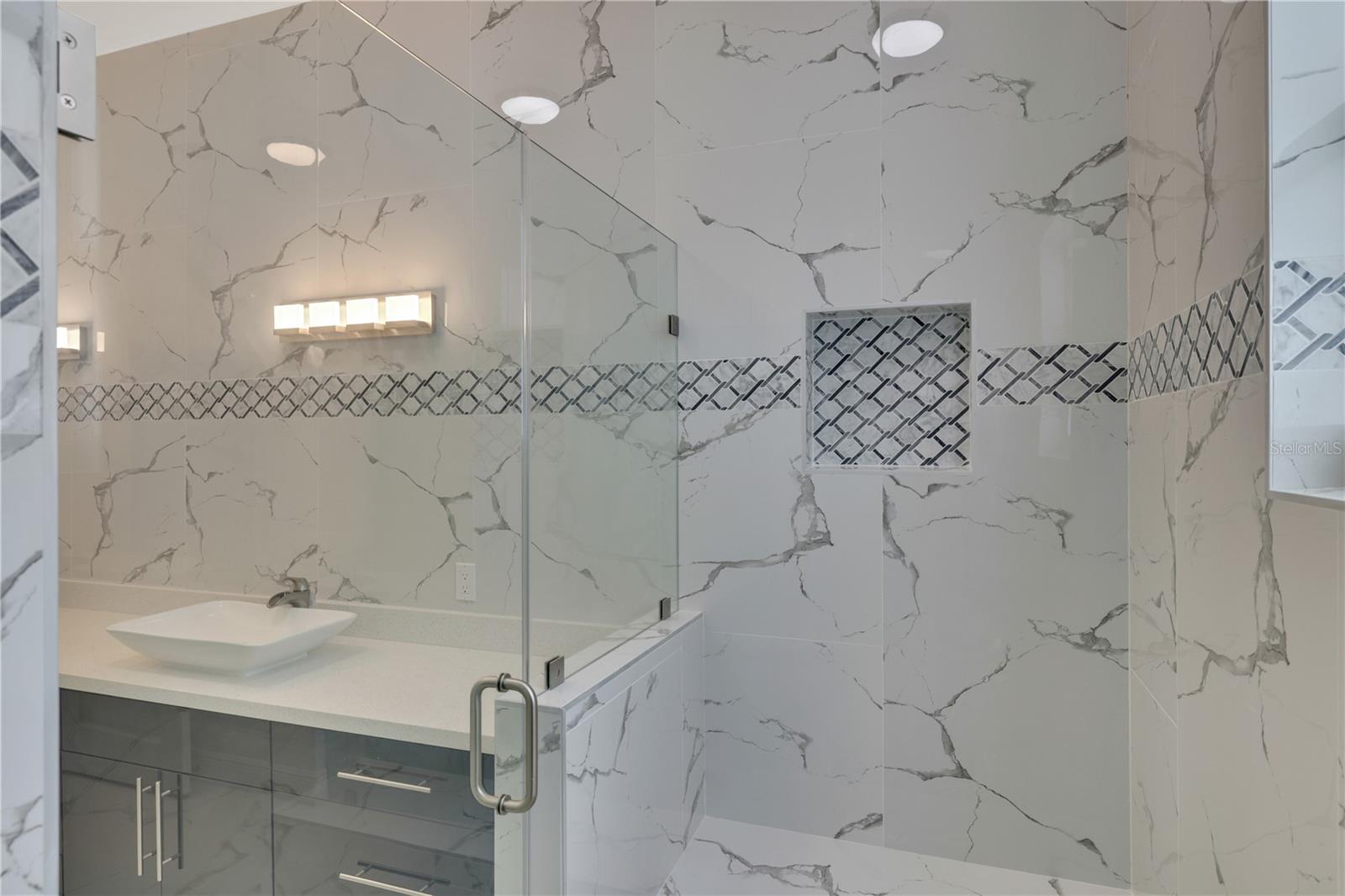 Image 26 of 45 For 118 Green Pine Park