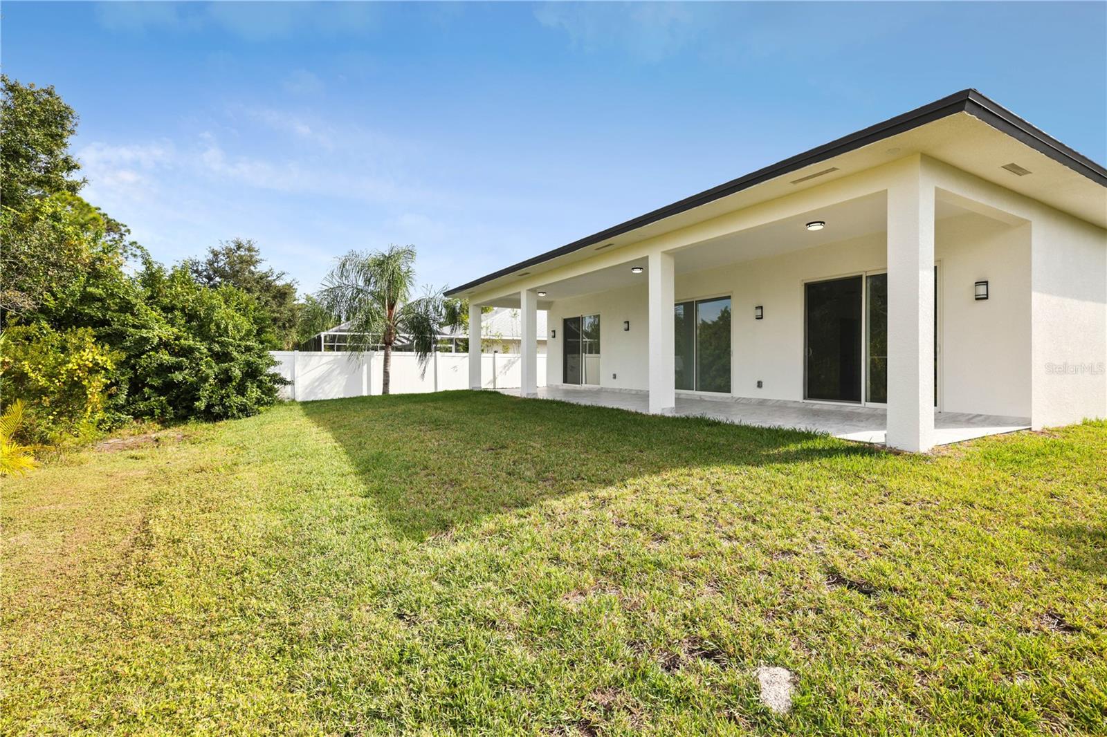 Image 38 of 45 For 118 Green Pine Park