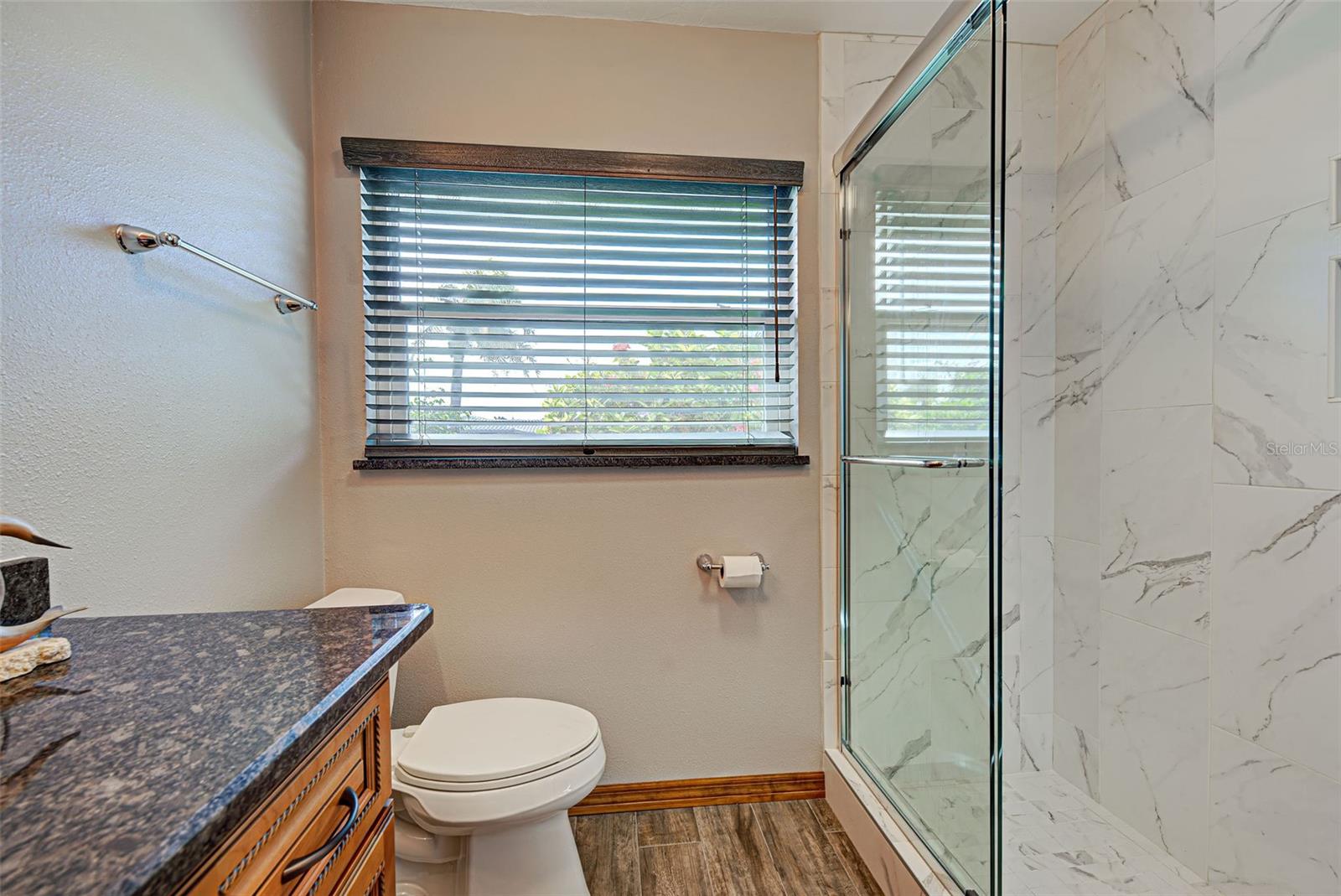 Image 25 of 41 For 7 Old Trail Road