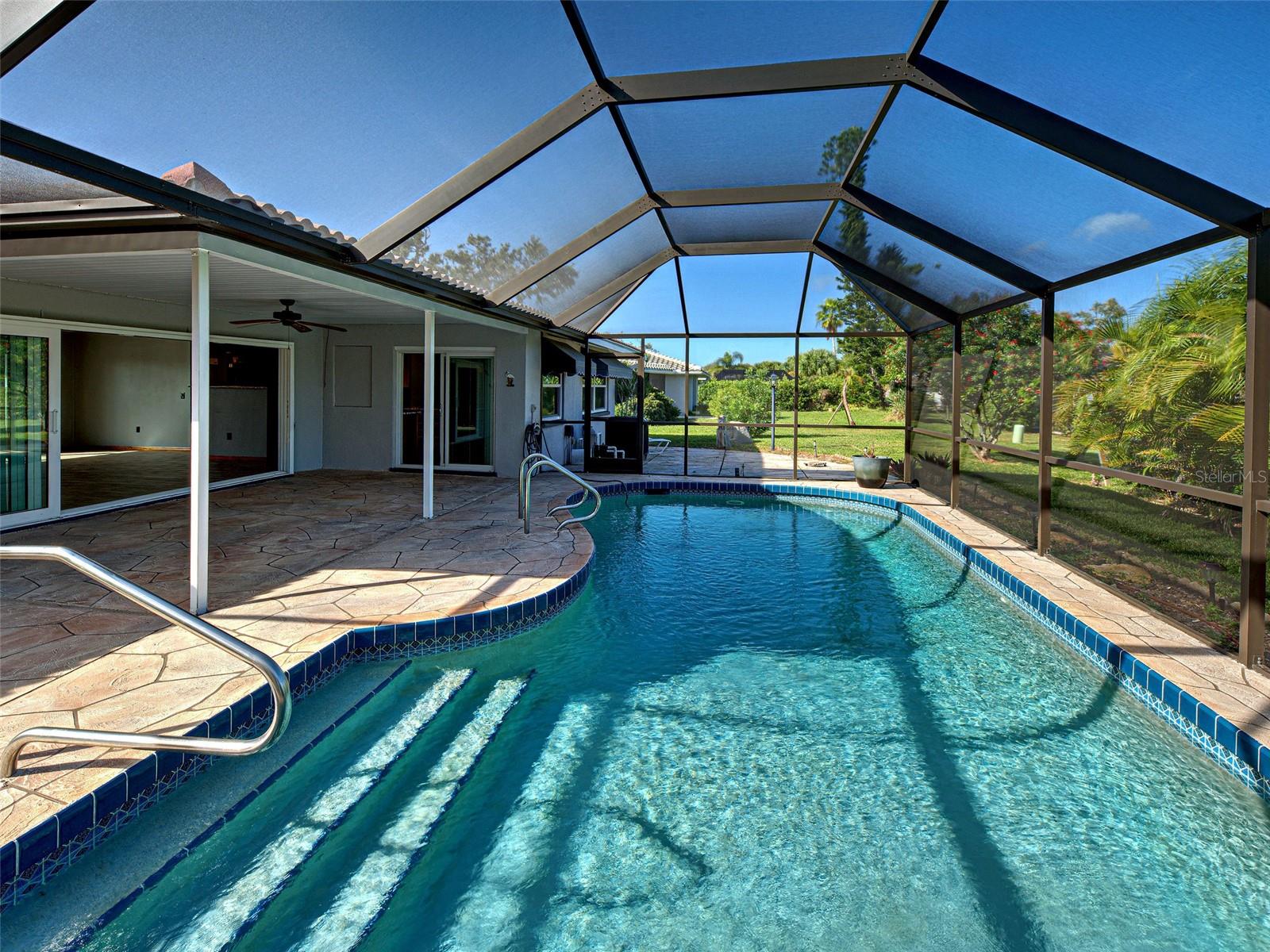 Image 33 of 41 For 7 Old Trail Road