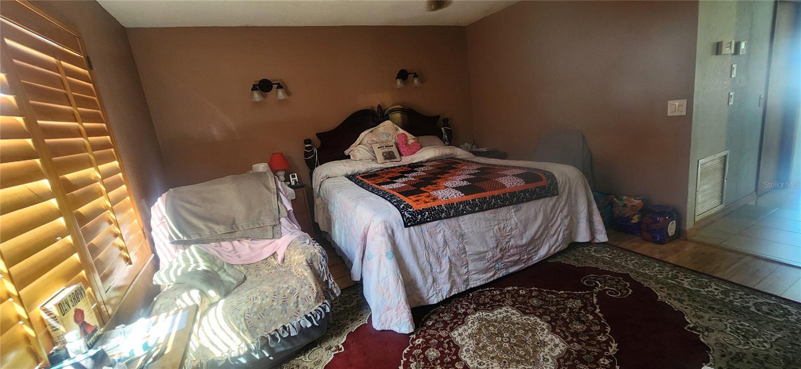 Image 17 of 26 For 6219 Coliseum Boulevard