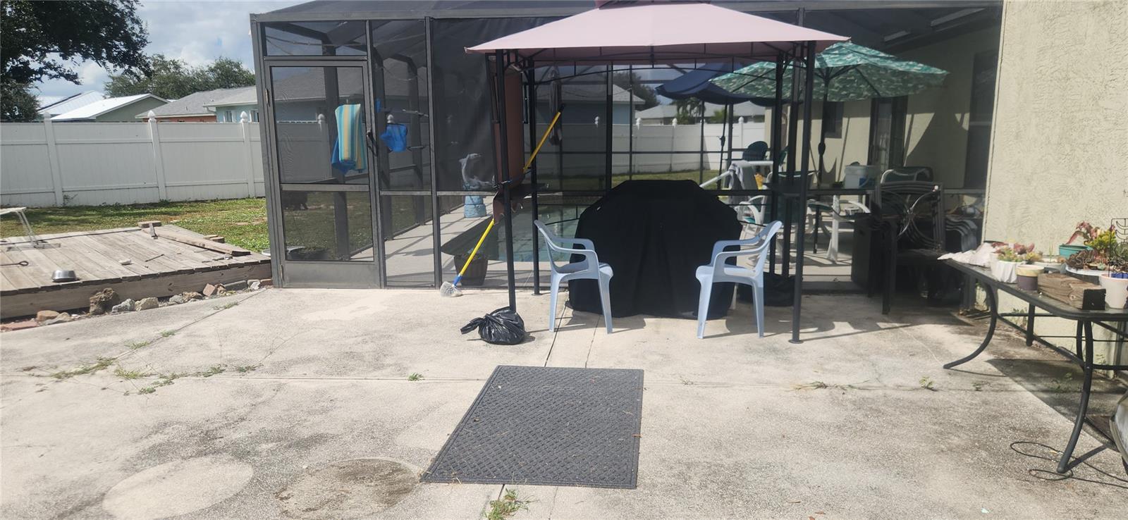 Image 5 of 26 For 6219 Coliseum Boulevard