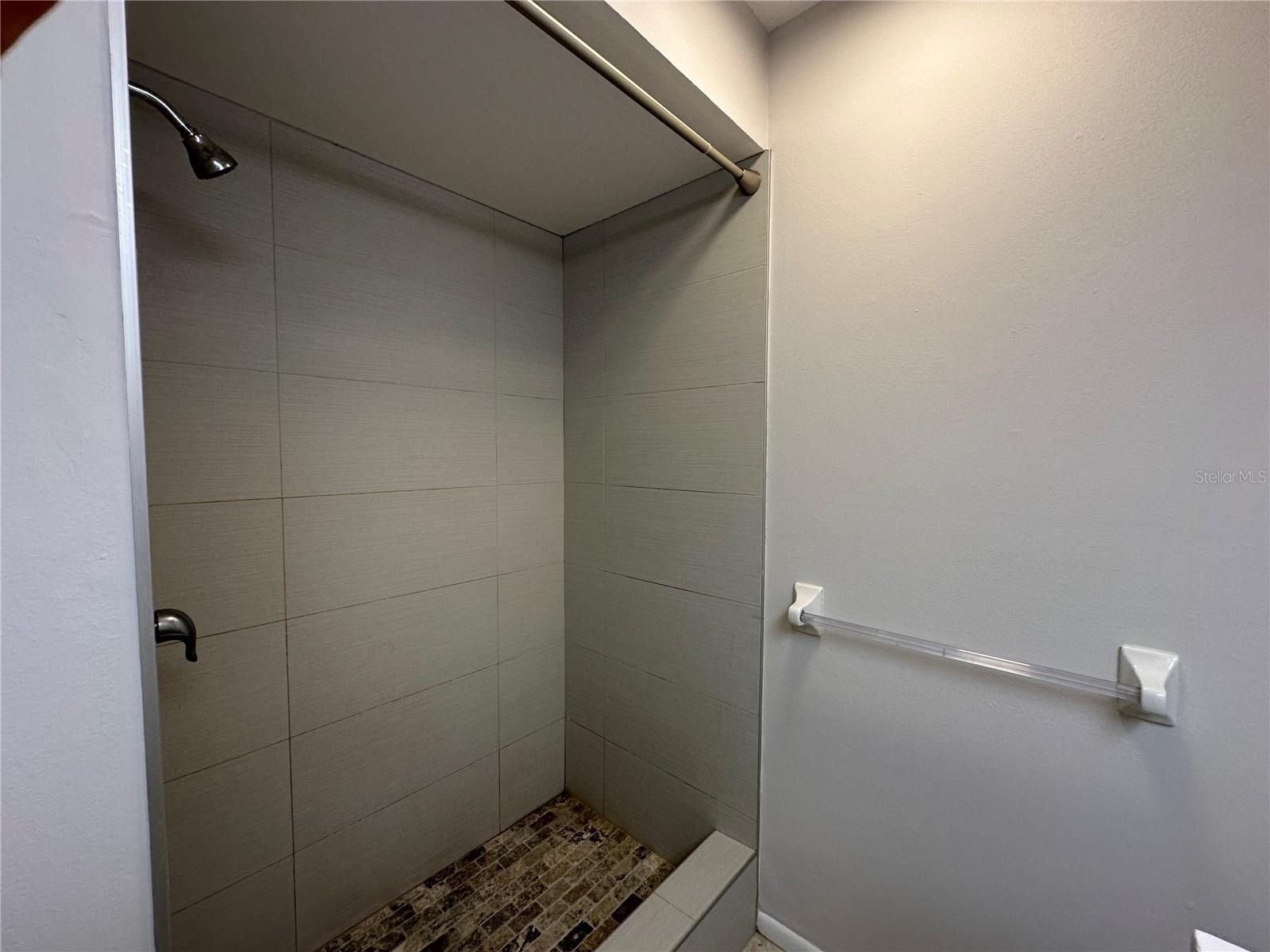 Image 22 of 42 For 1516 Olympia Road