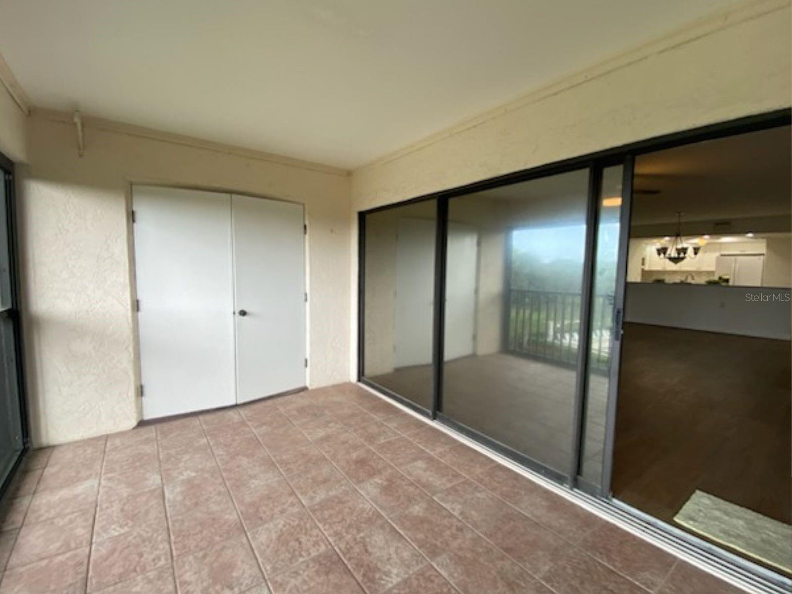 Image 13 of 14 For 601 Shreve Street 64c