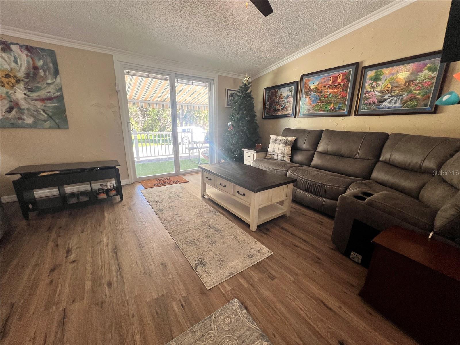 Image 6 of 61 For 2233 Brookwood Drive