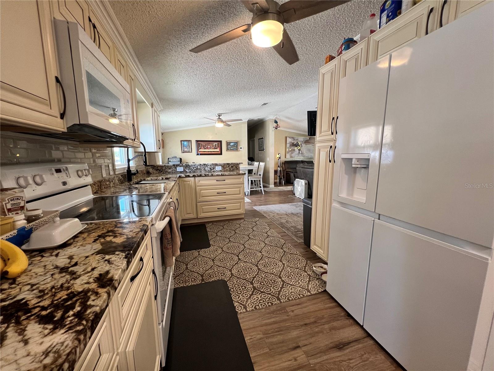 Image 7 of 61 For 2233 Brookwood Drive