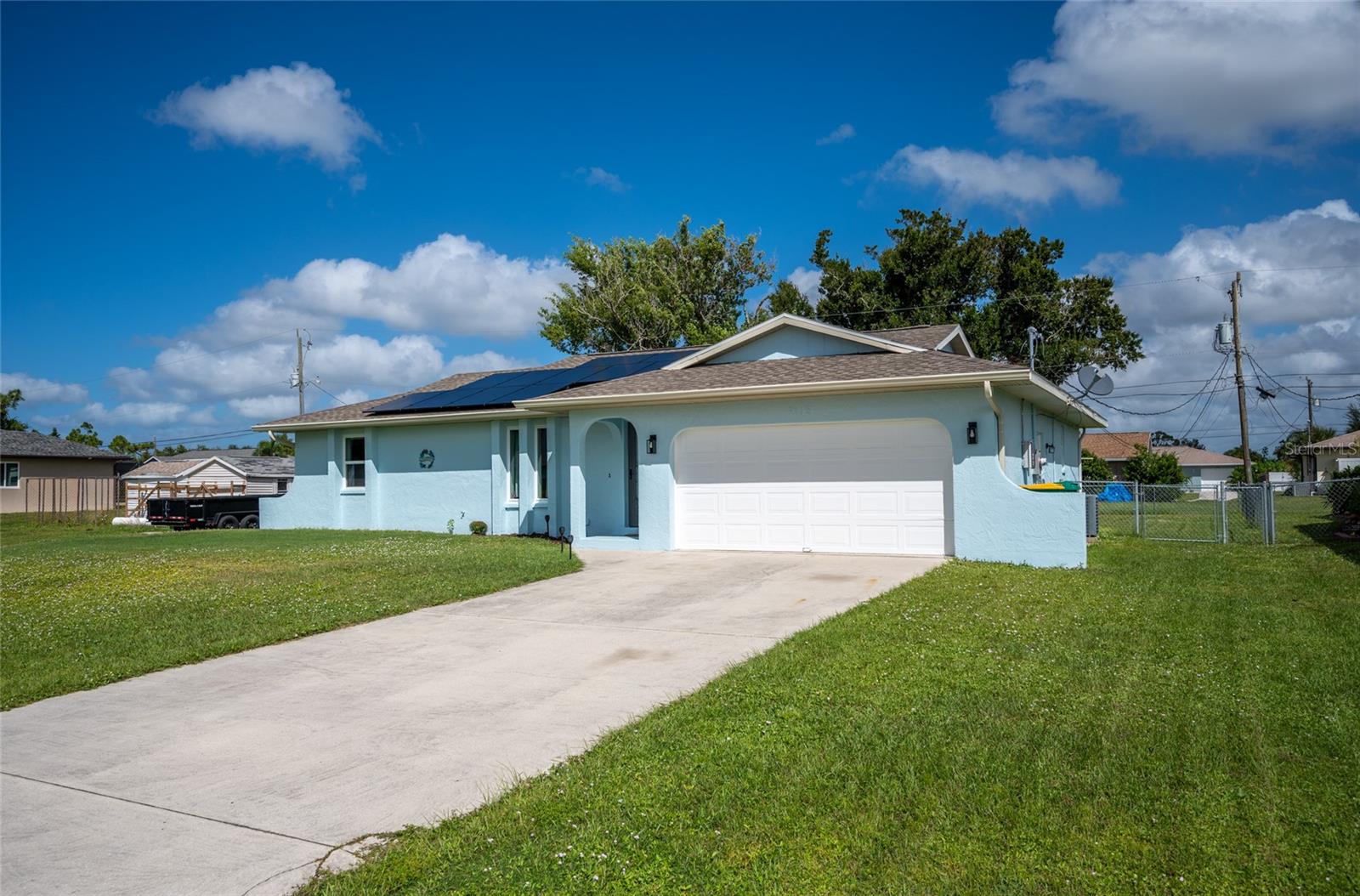 Image 21 of 32 For 9116 Castlehill Avenue