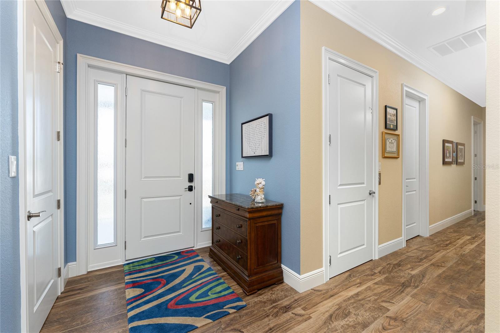 Image 11 of 79 For 9240 Pine Cove Drive