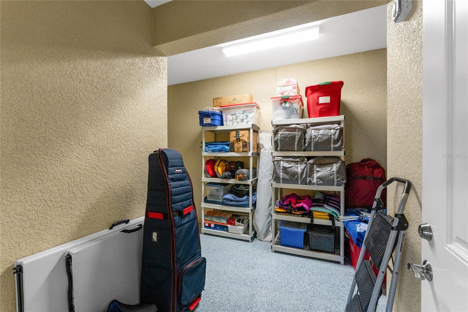 Image 70 of 79 For 9240 Pine Cove Drive