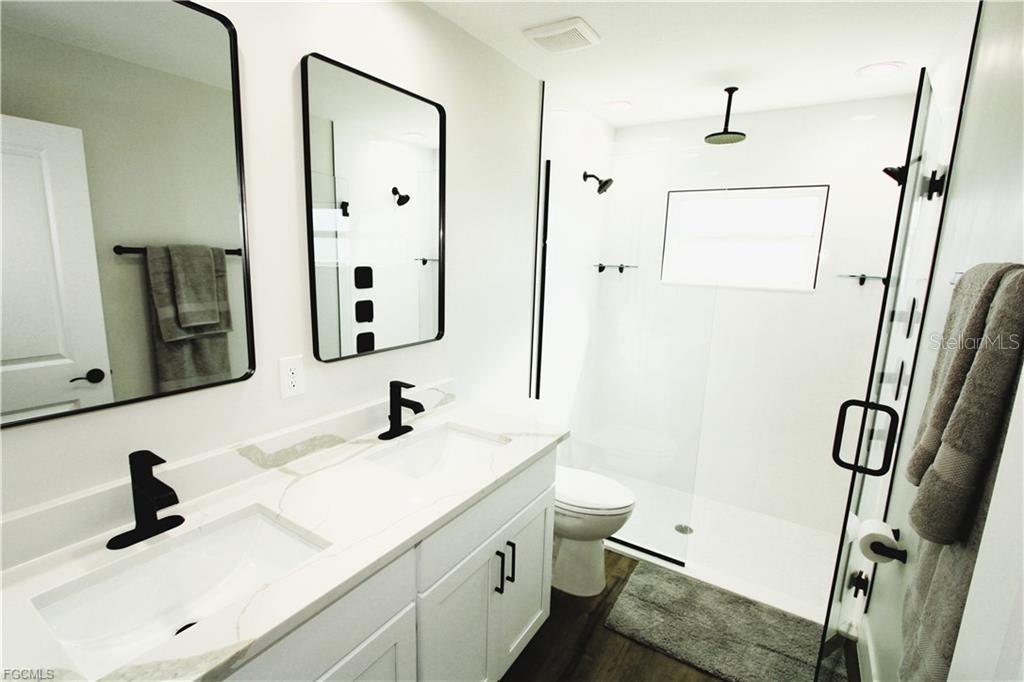 Image 25 of 38 For 31 8th Terrace