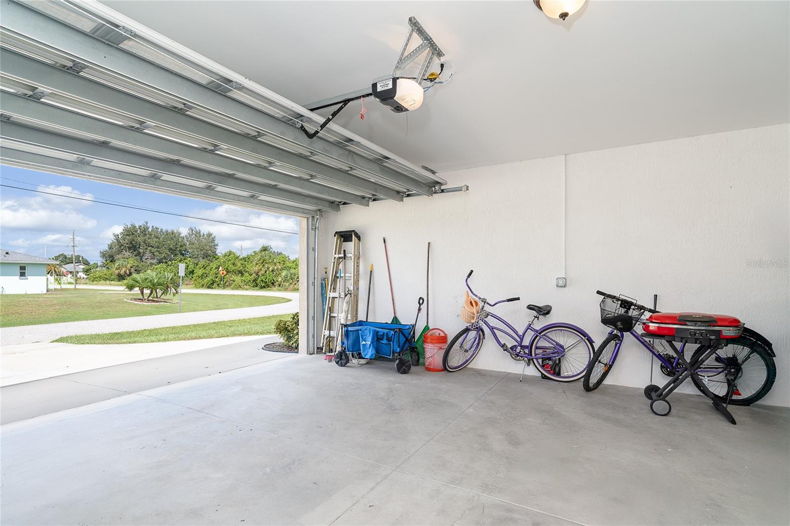 Image 24 of 28 For 7268 Beardsley Street