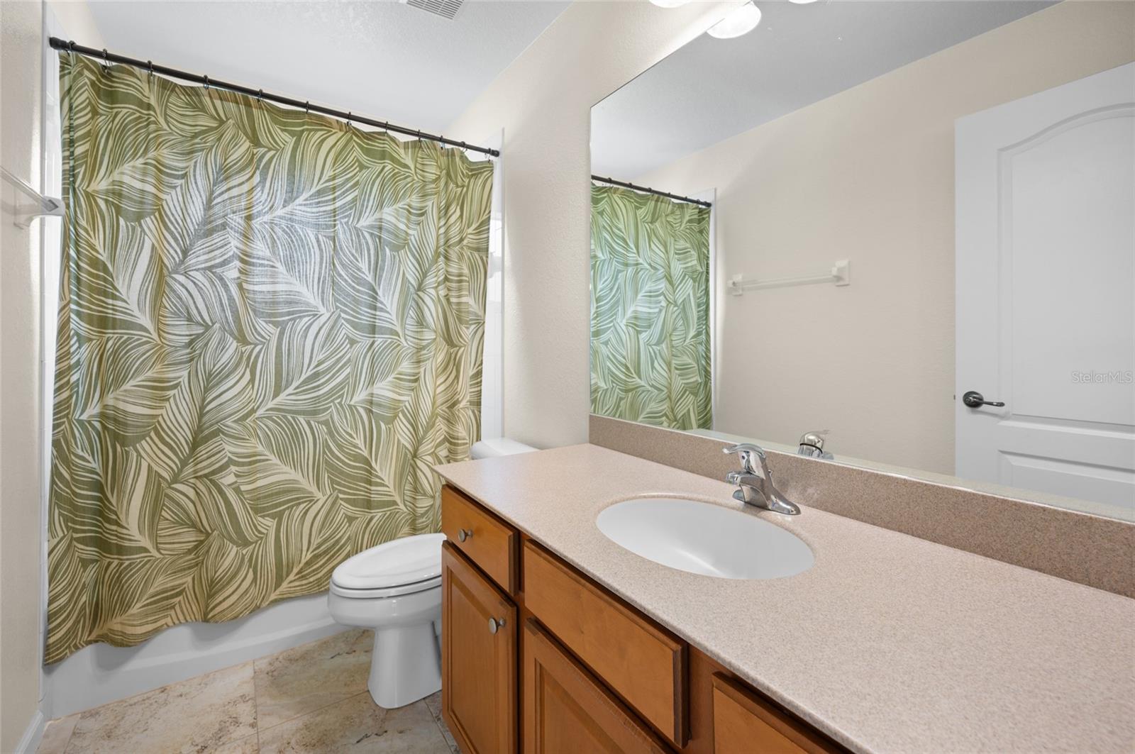 Image 11 of 39 For 1706 Purdy Street