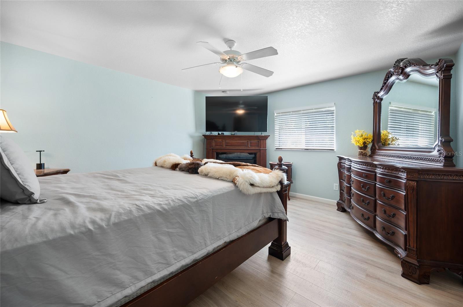 Image 16 of 39 For 1706 Purdy Street