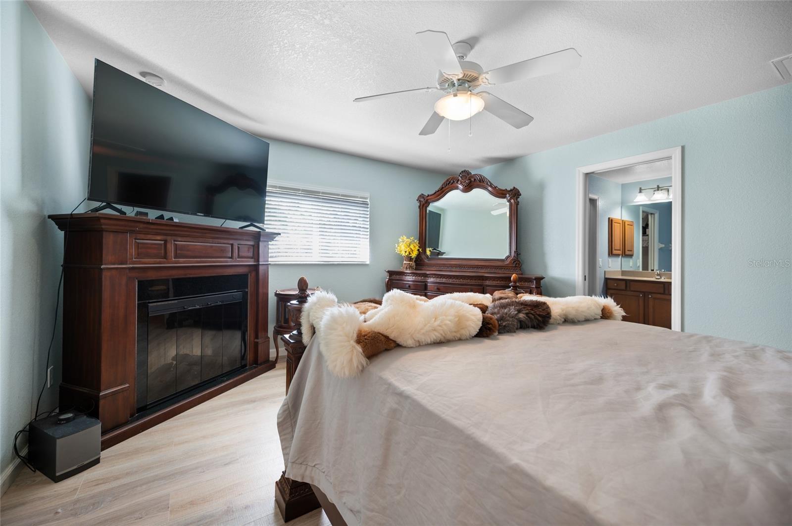 Image 17 of 39 For 1706 Purdy Street