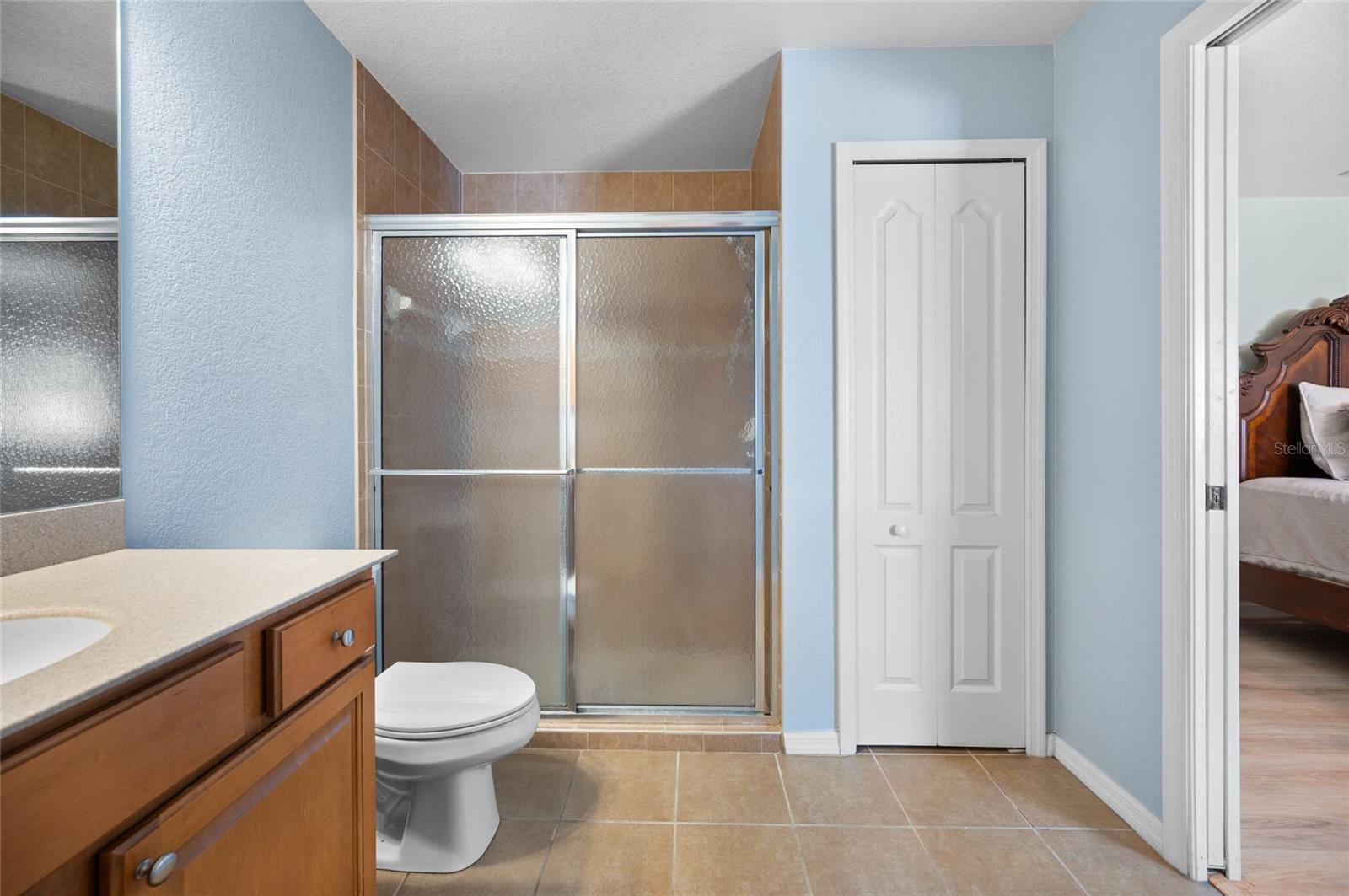 Image 18 of 39 For 1706 Purdy Street