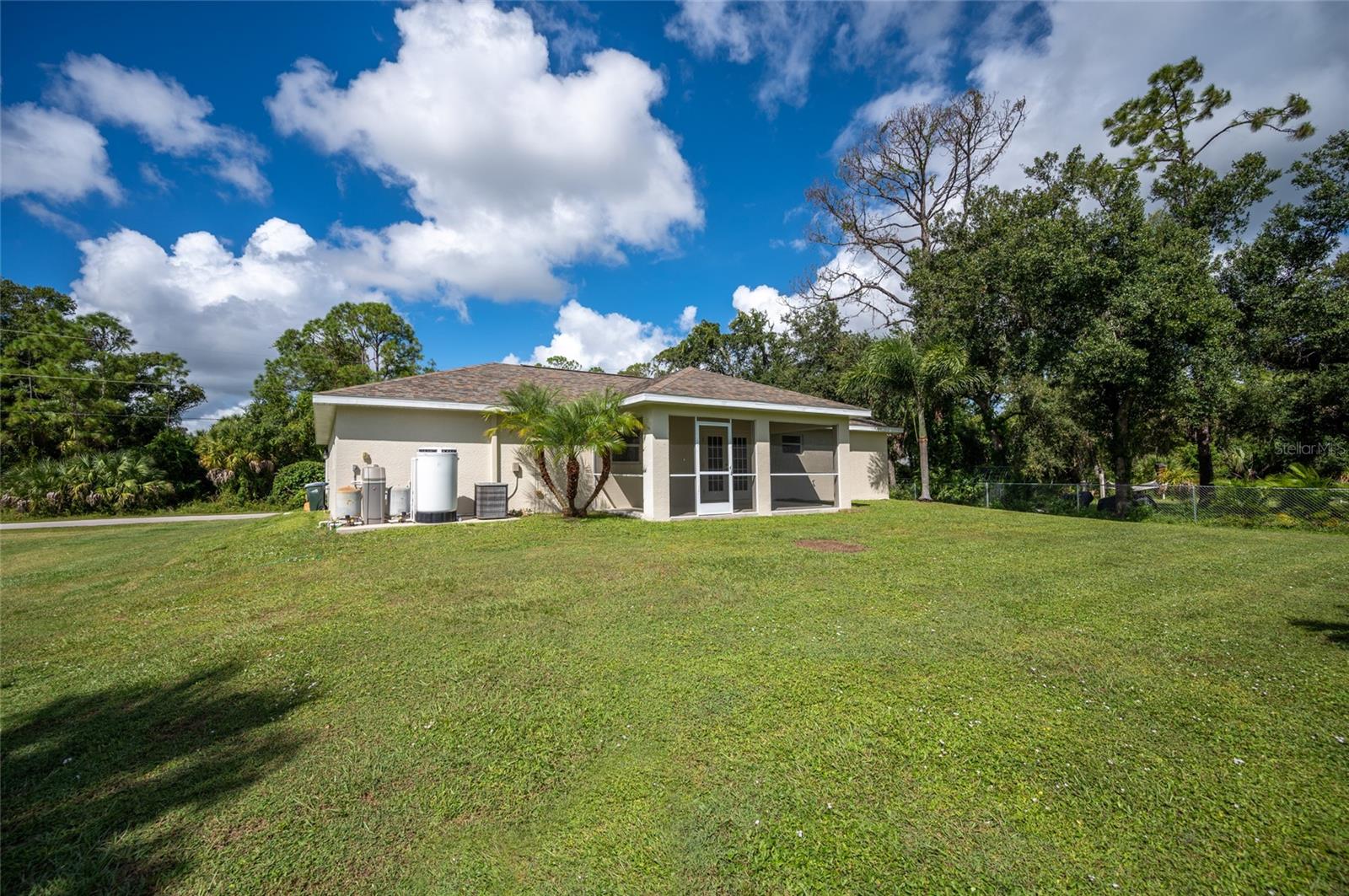 Image 23 of 39 For 1706 Purdy Street