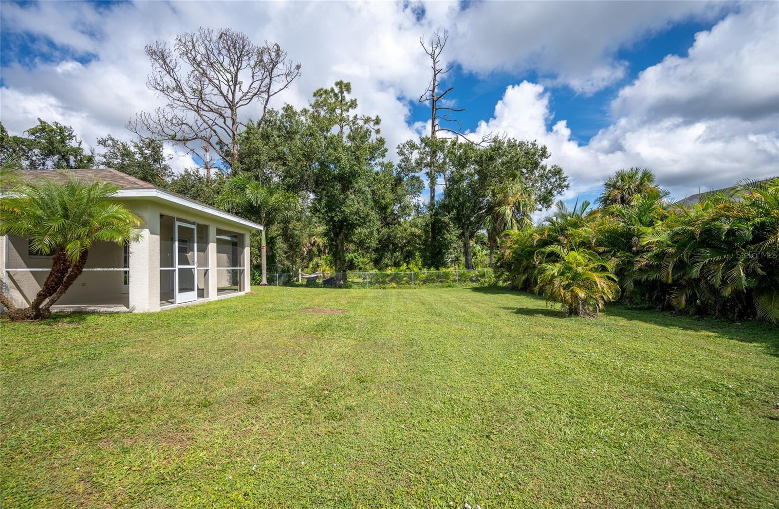 Image 24 of 39 For 1706 Purdy Street