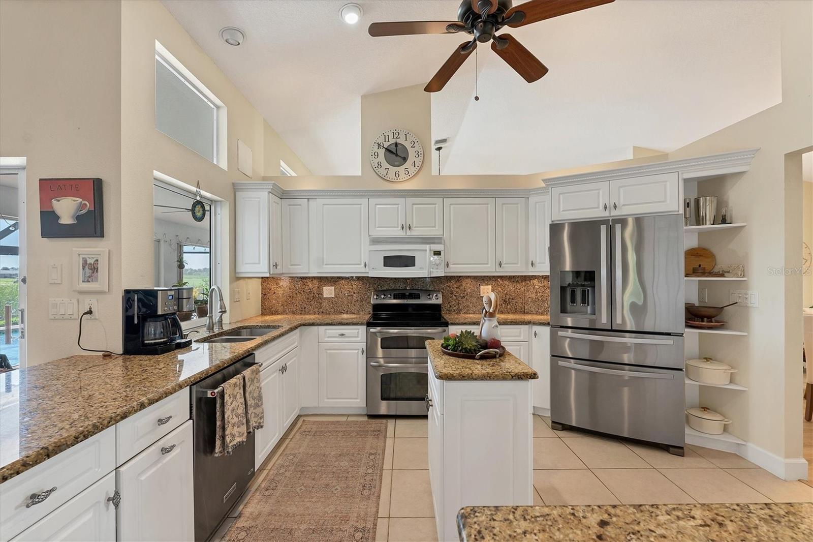 Image 12 of 64 For 246 Rotonda Circle