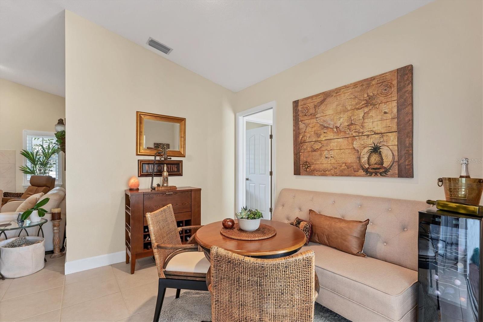 Image 15 of 64 For 246 Rotonda Circle