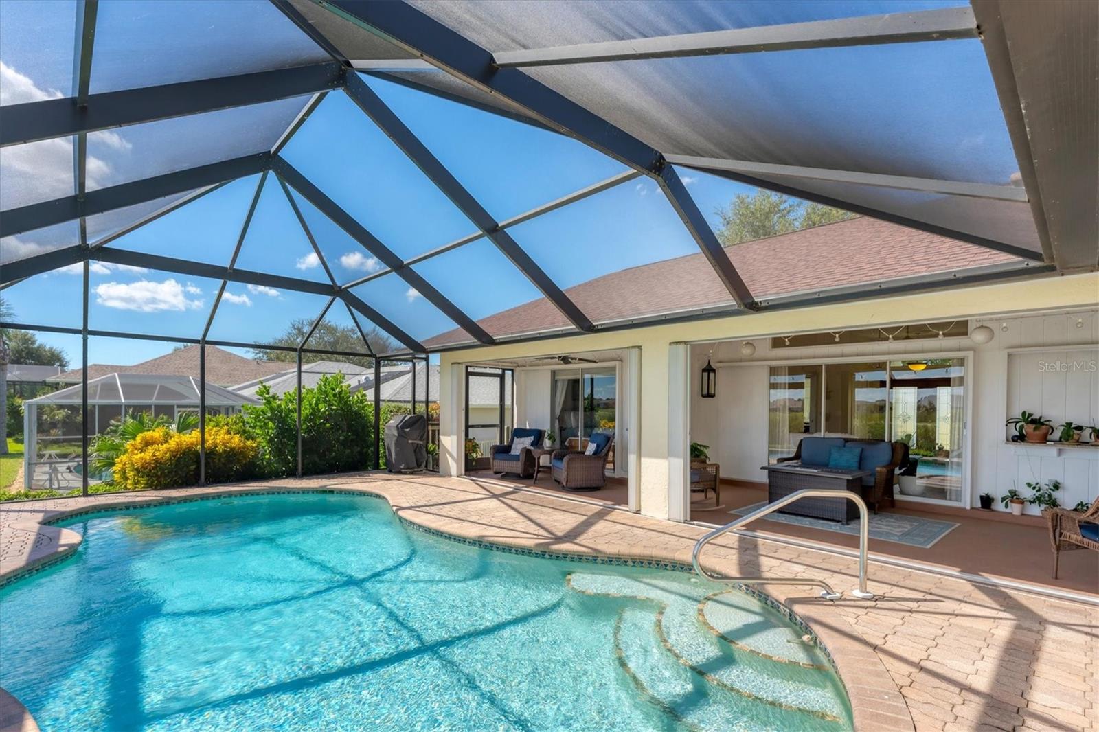 Image 36 of 64 For 246 Rotonda Circle