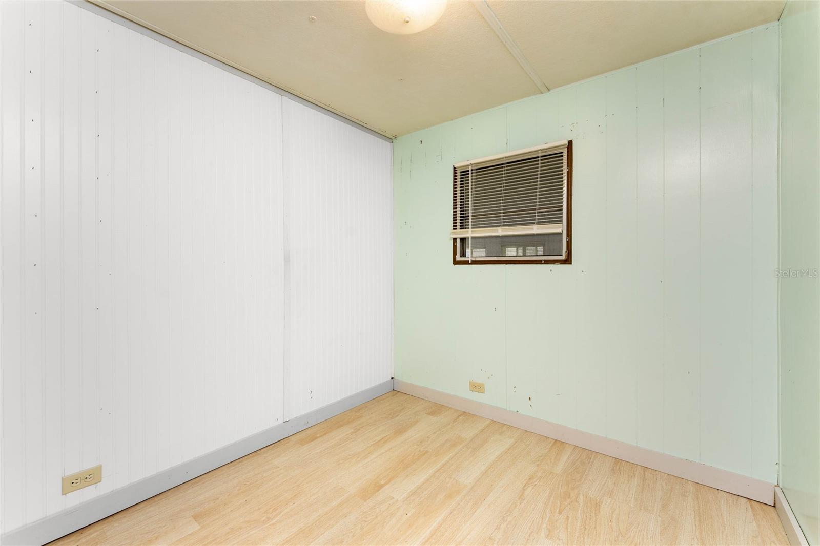 Image 18 of 43 For 315 Calle Liana