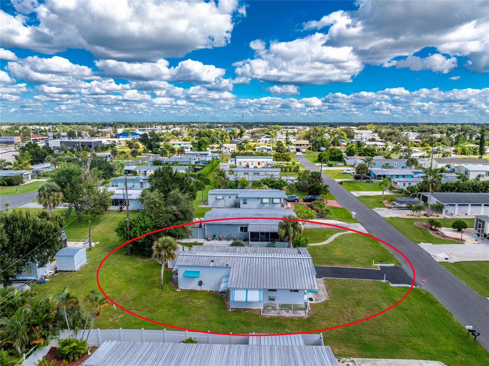 Image 31 of 43 For 315 Calle Liana