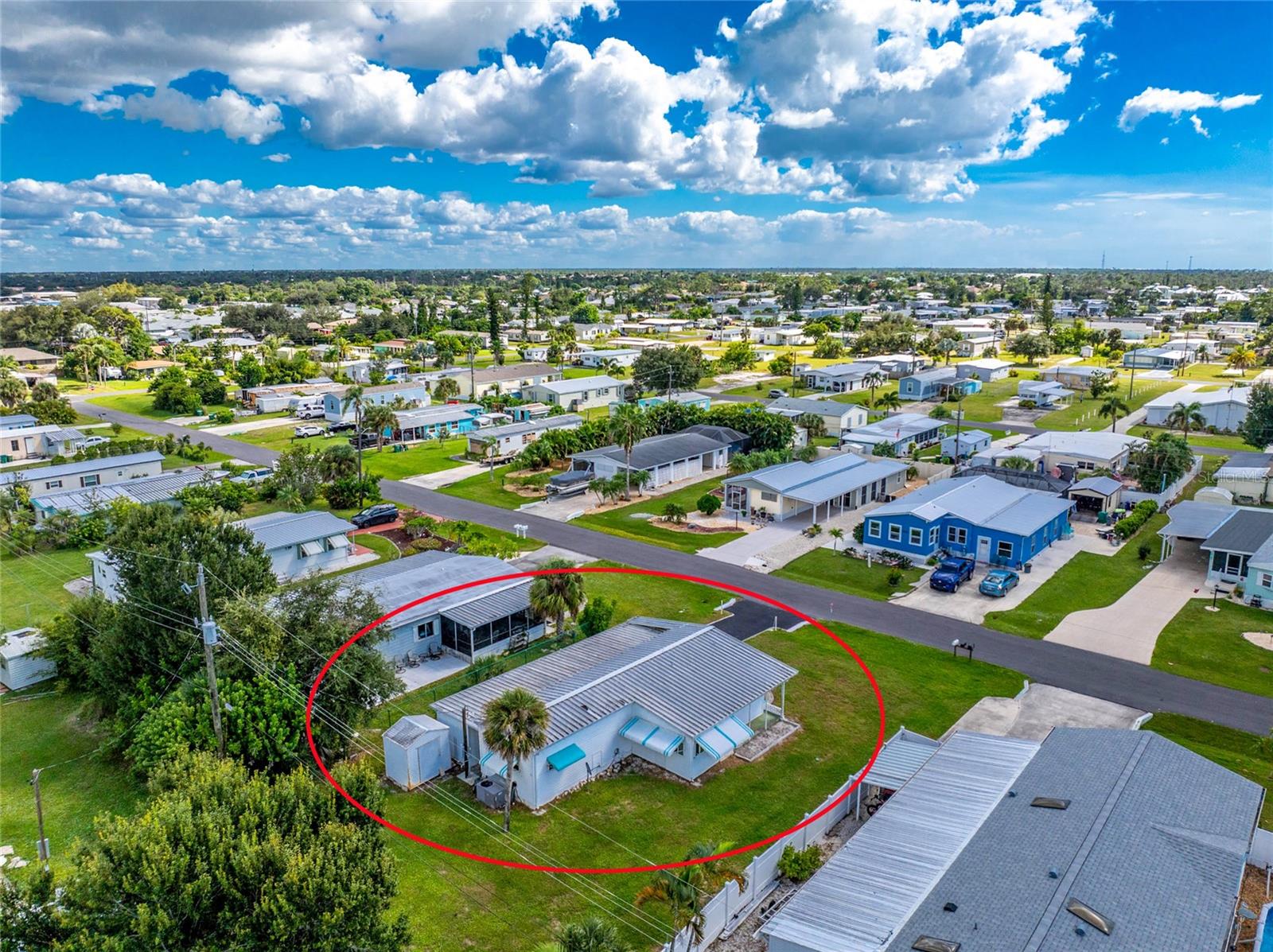 Image 32 of 43 For 315 Calle Liana