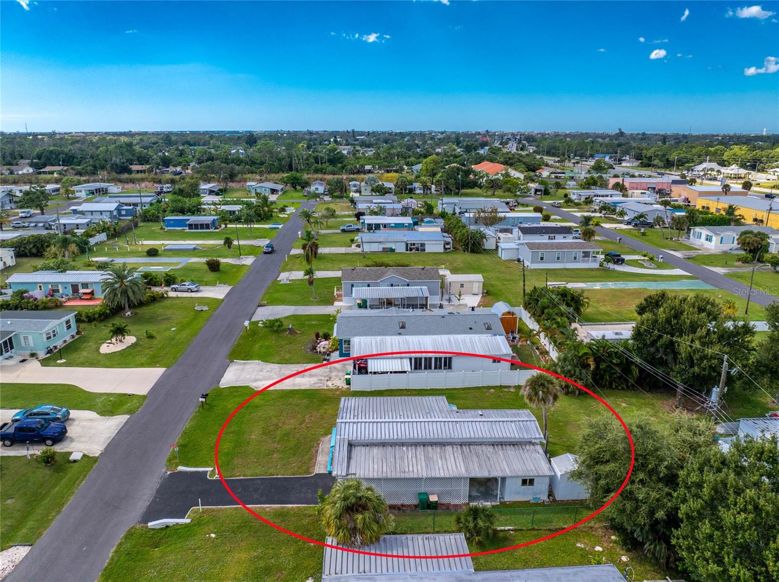 Image 34 of 43 For 315 Calle Liana