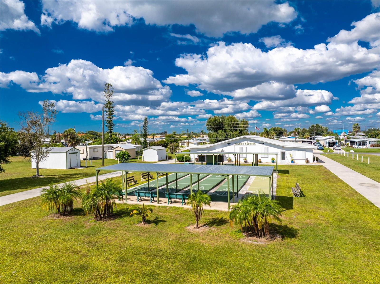 Image 38 of 43 For 315 Calle Liana