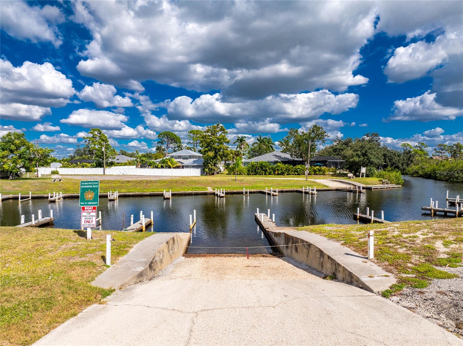 Image 39 of 43 For 315 Calle Liana