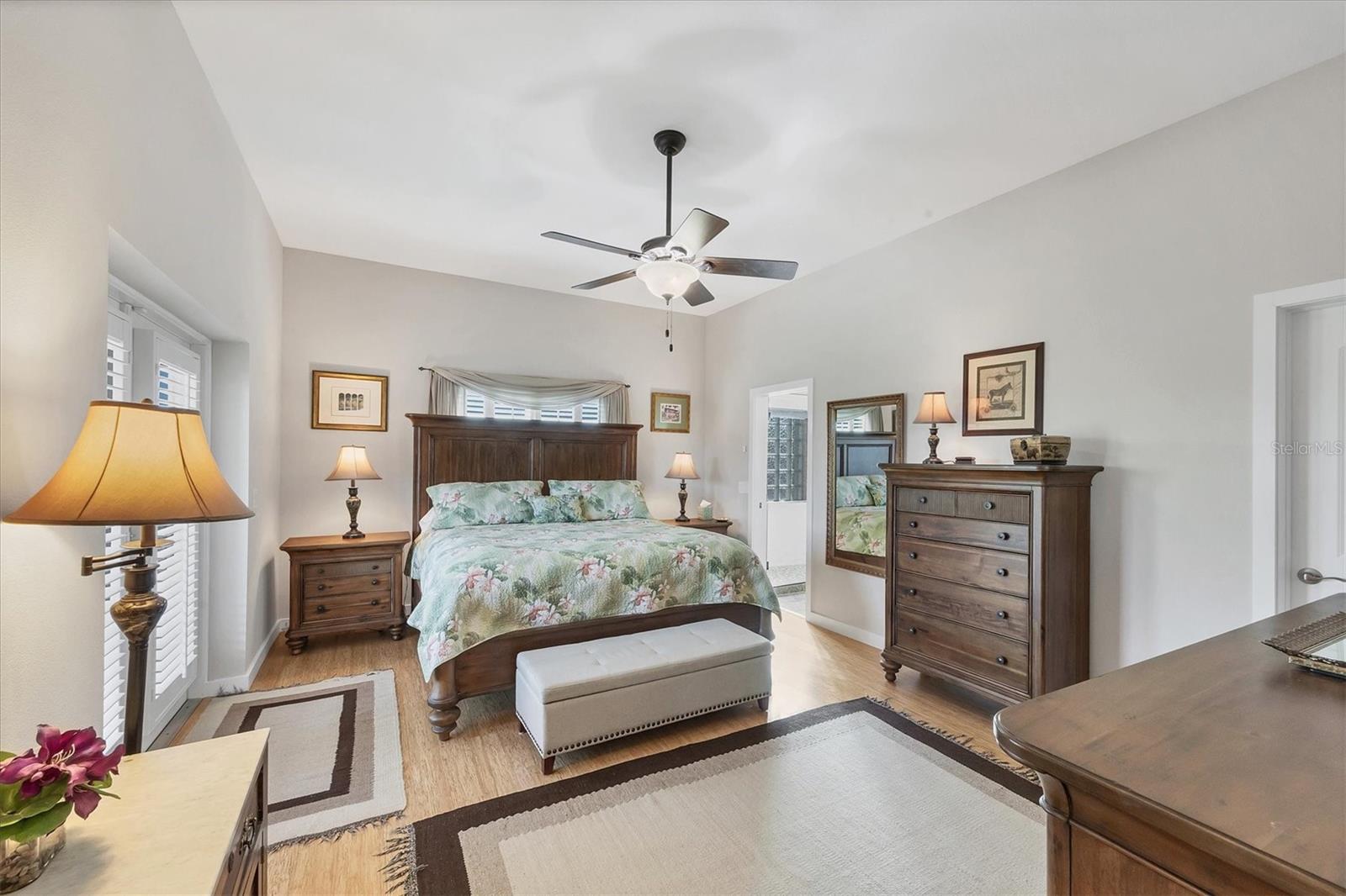 Image 22 of 64 For 15634 Margo Circle