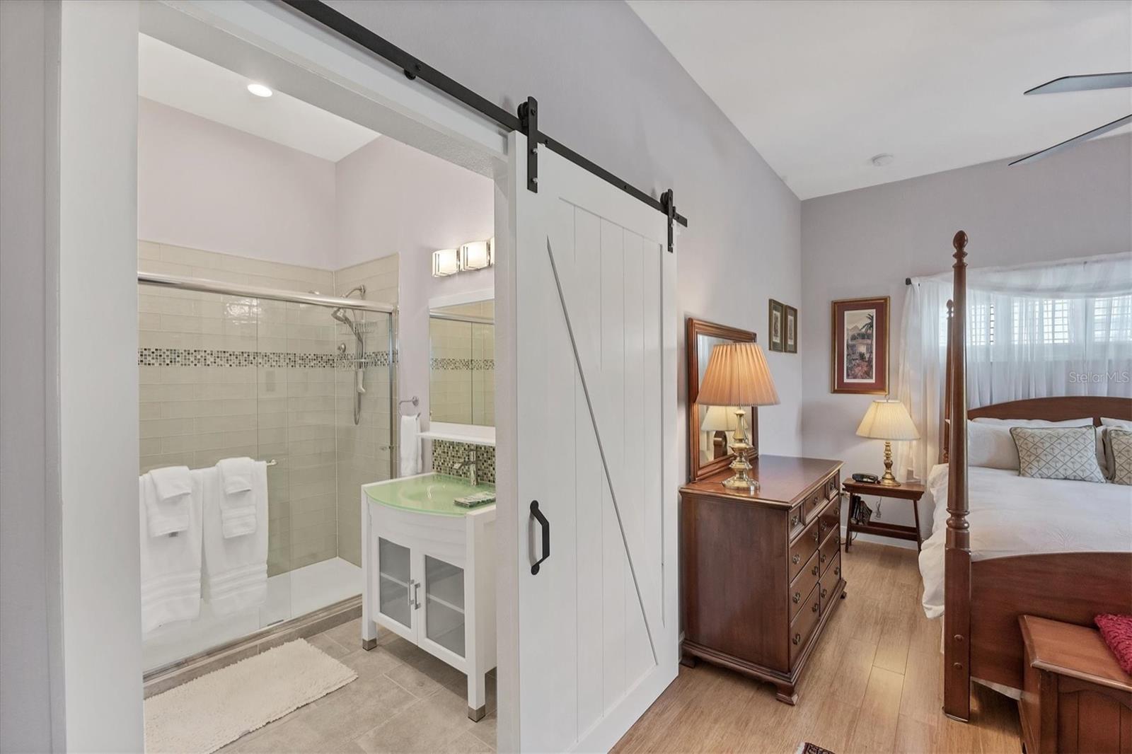 Image 29 of 64 For 15634 Margo Circle