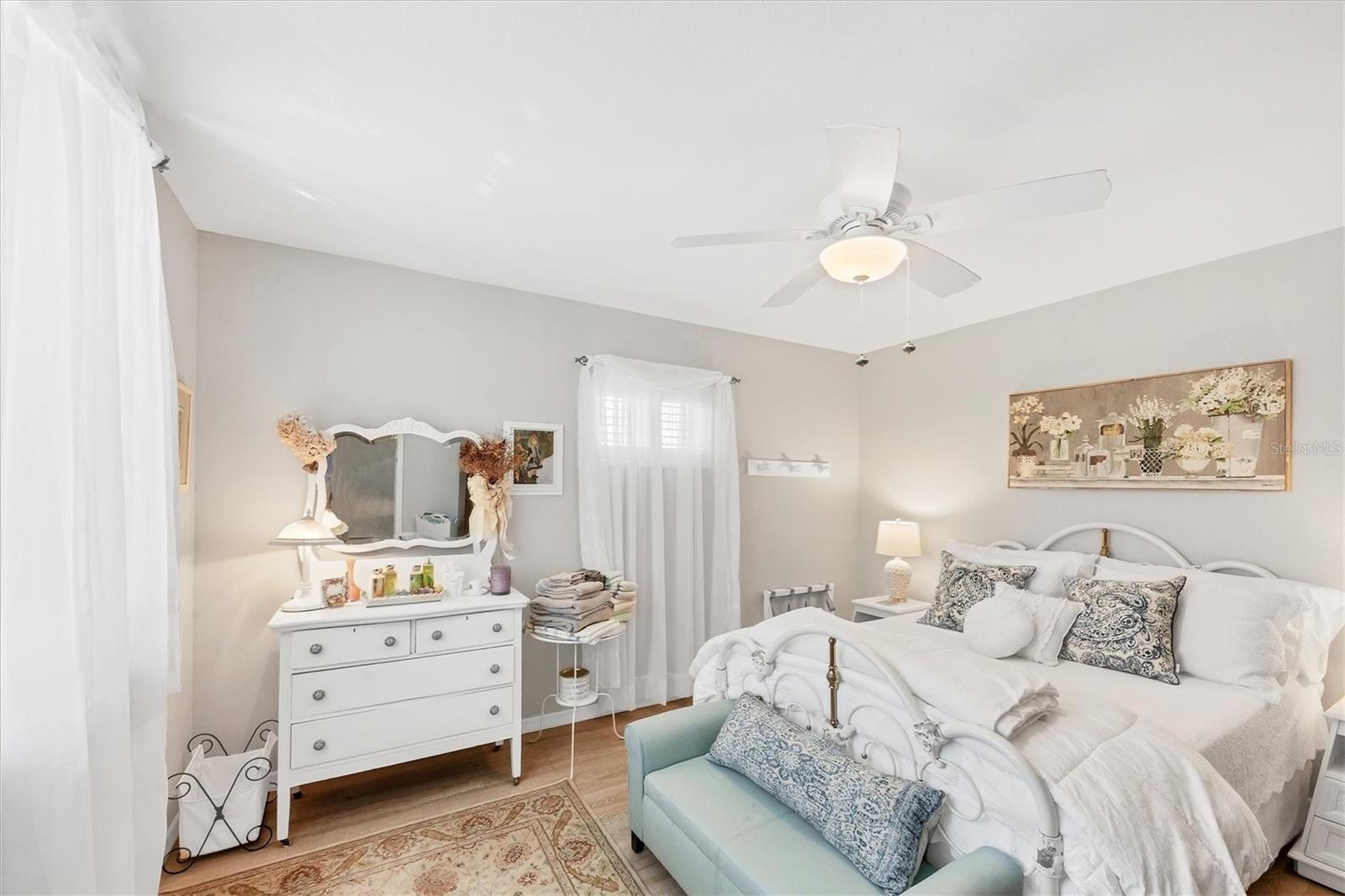 Image 37 of 64 For 15634 Margo Circle