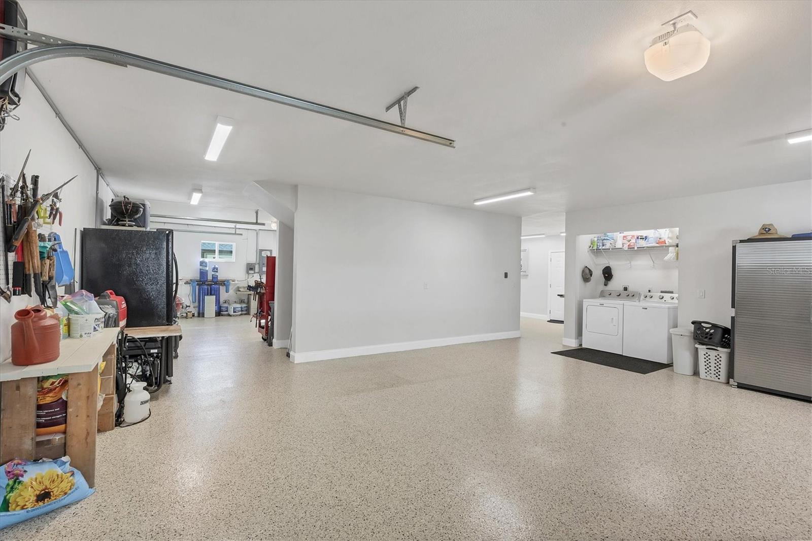 Image 43 of 64 For 15634 Margo Circle