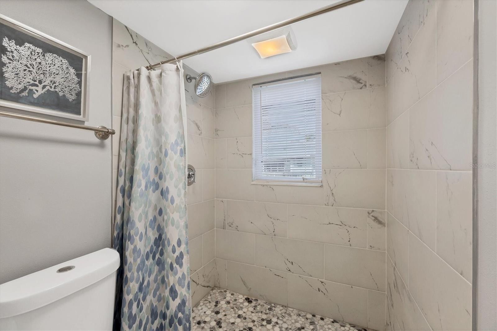 Image 20 of 34 For 331 Bocilla Drive