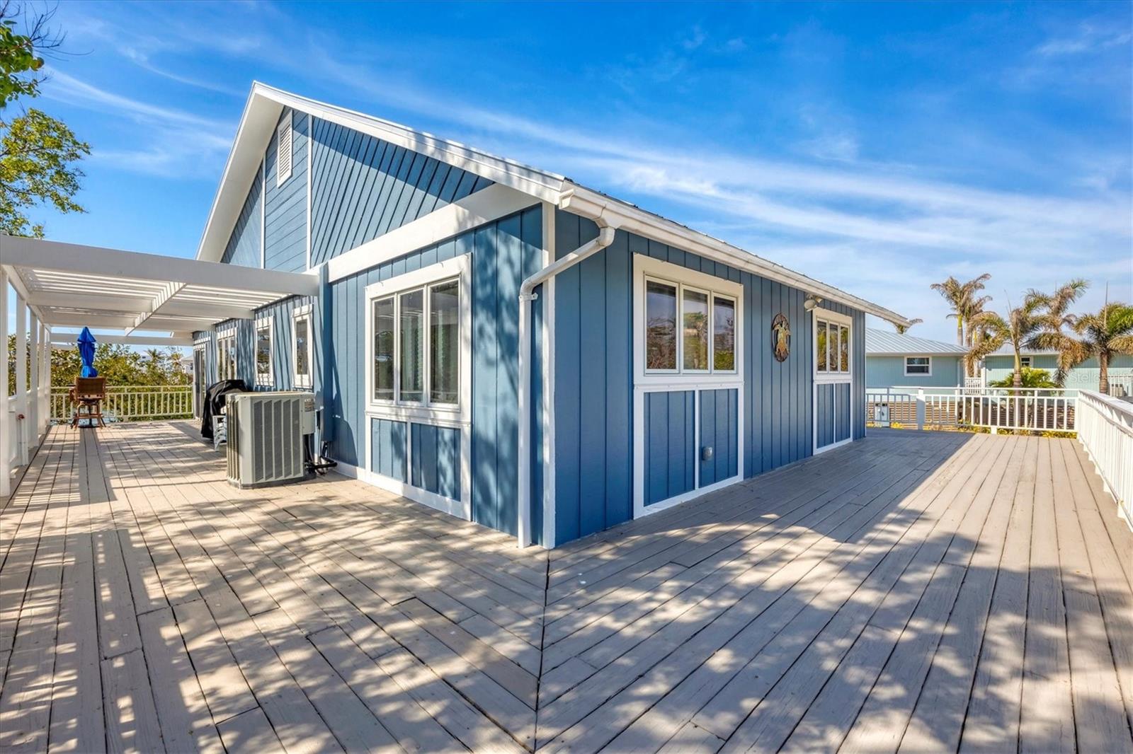 Image 8 of 34 For 331 Bocilla Drive