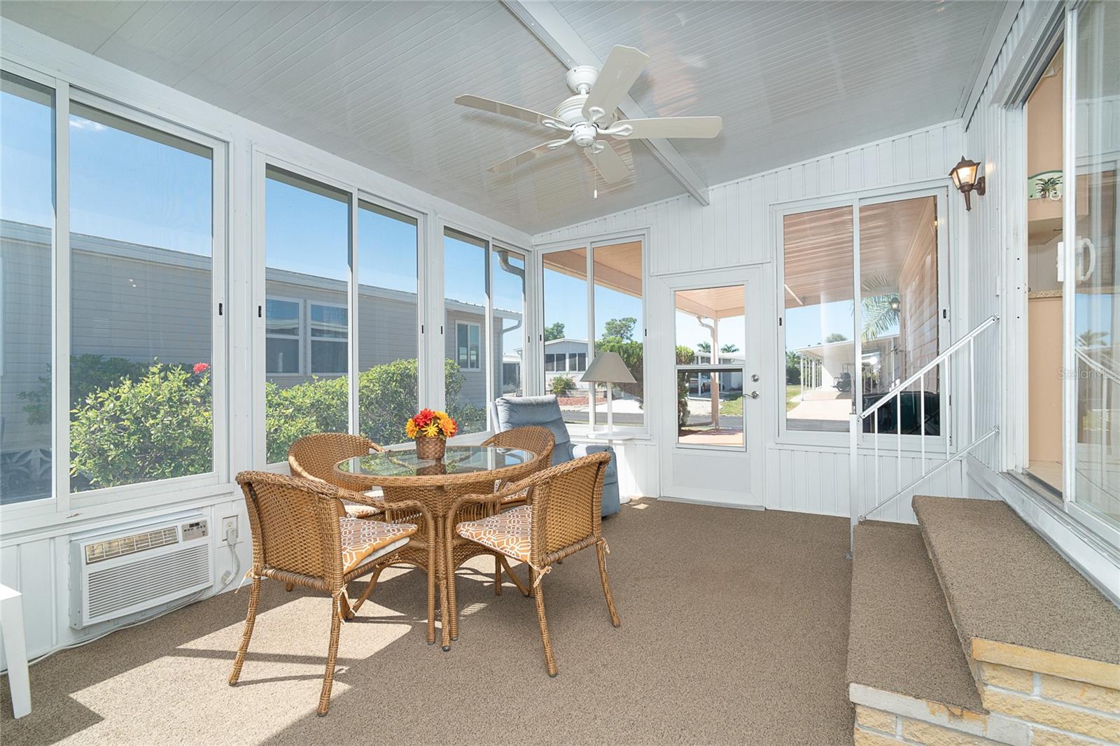 Image 23 of 40 For 14 Granada Plaza