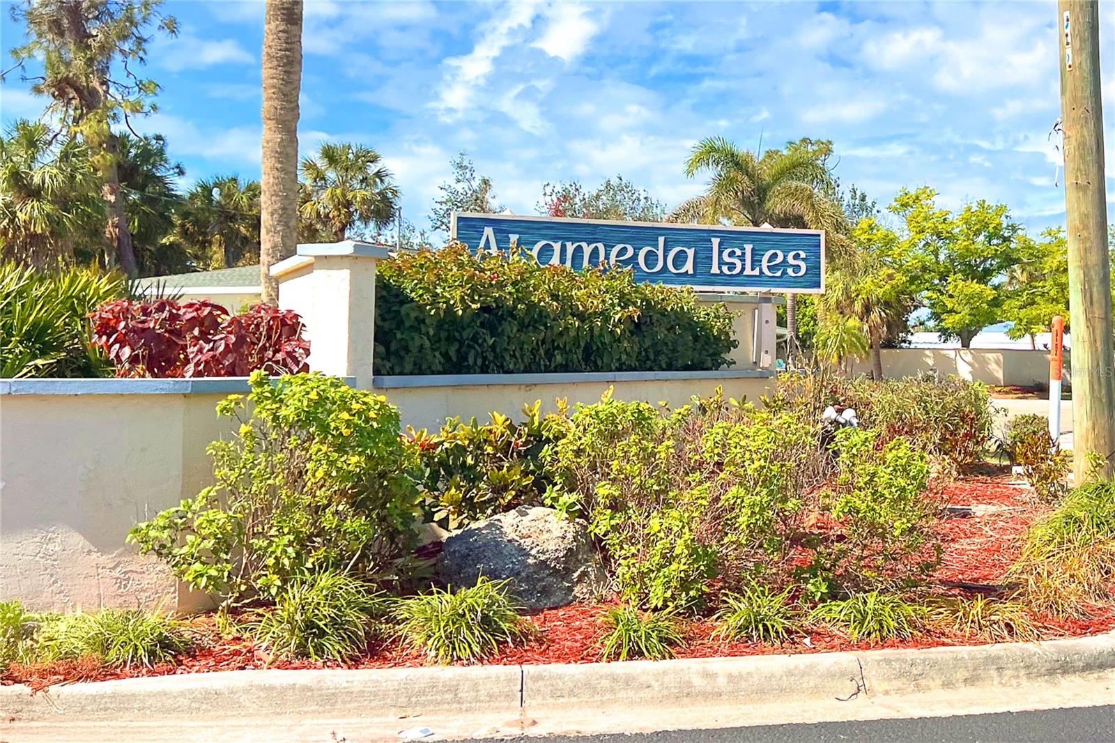 Image 28 of 40 For 14 Granada Plaza