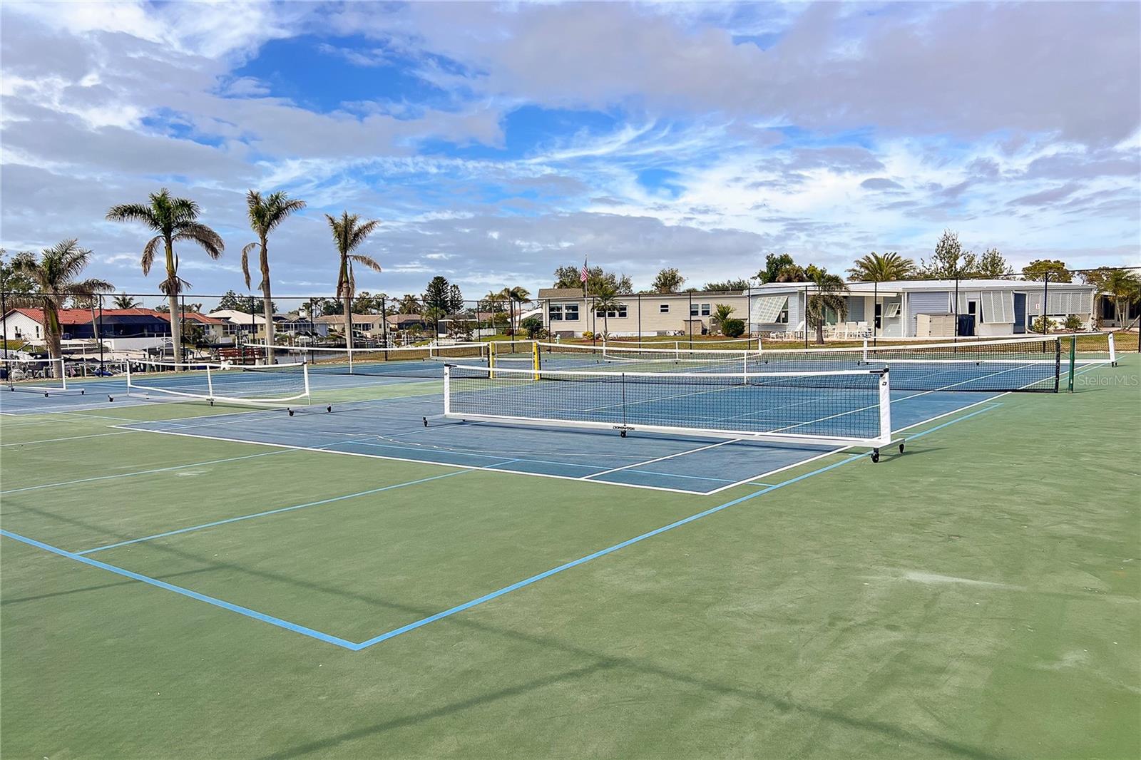 Image 32 of 40 For 14 Granada Plaza