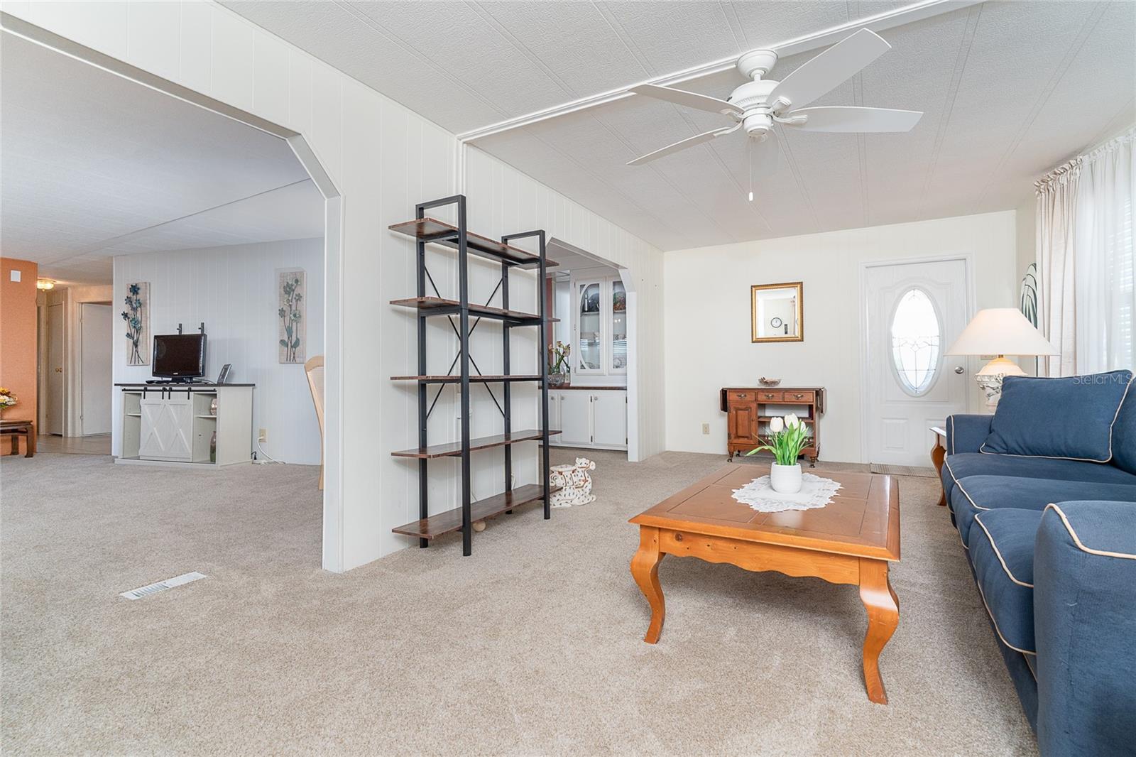 Image 6 of 40 For 14 Granada Plaza