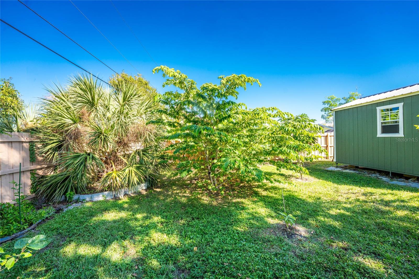 Image 30 of 47 For 786 Carla Drive