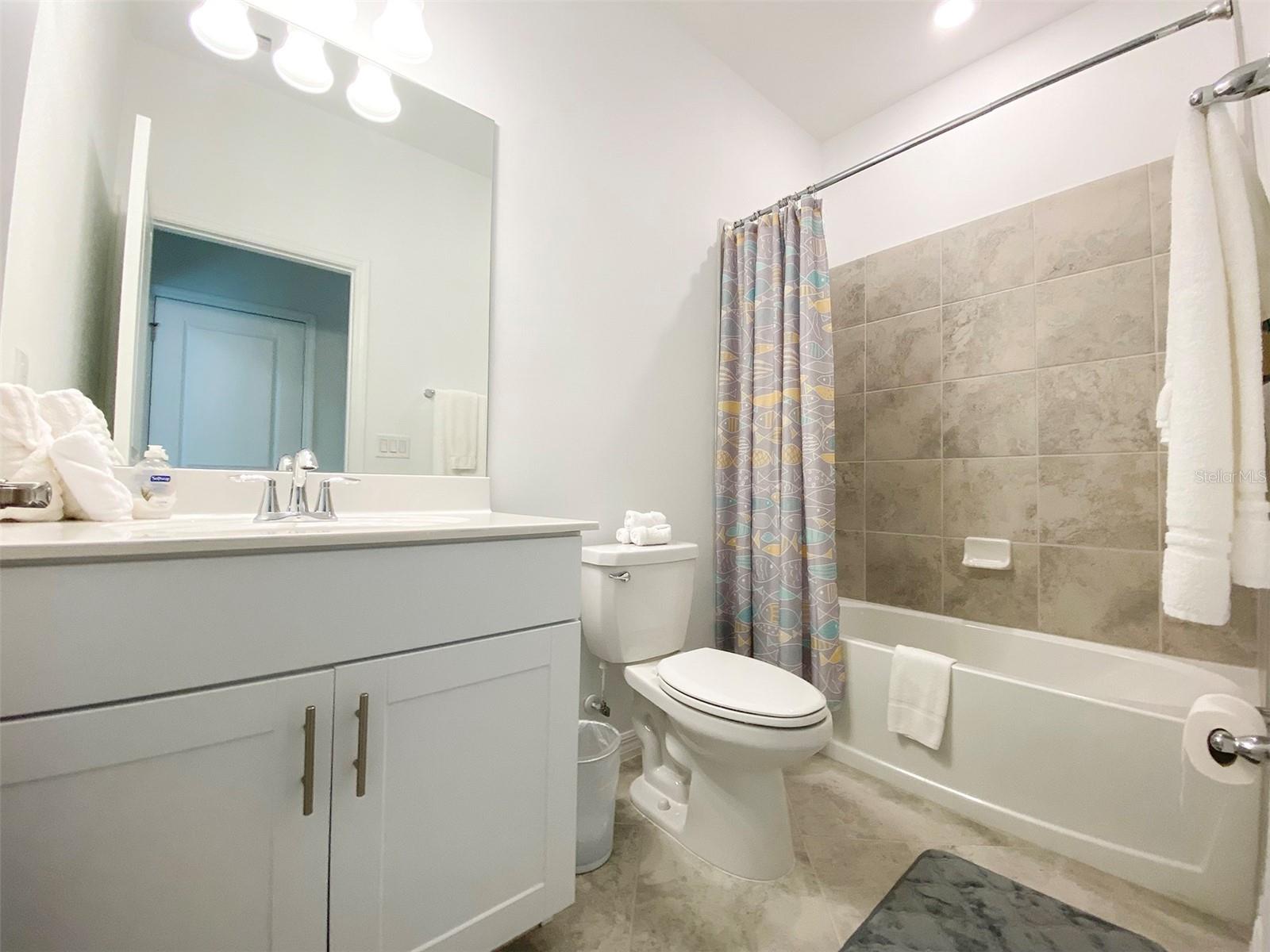 Image 13 of 43 For 15936 Honeysuckle Street