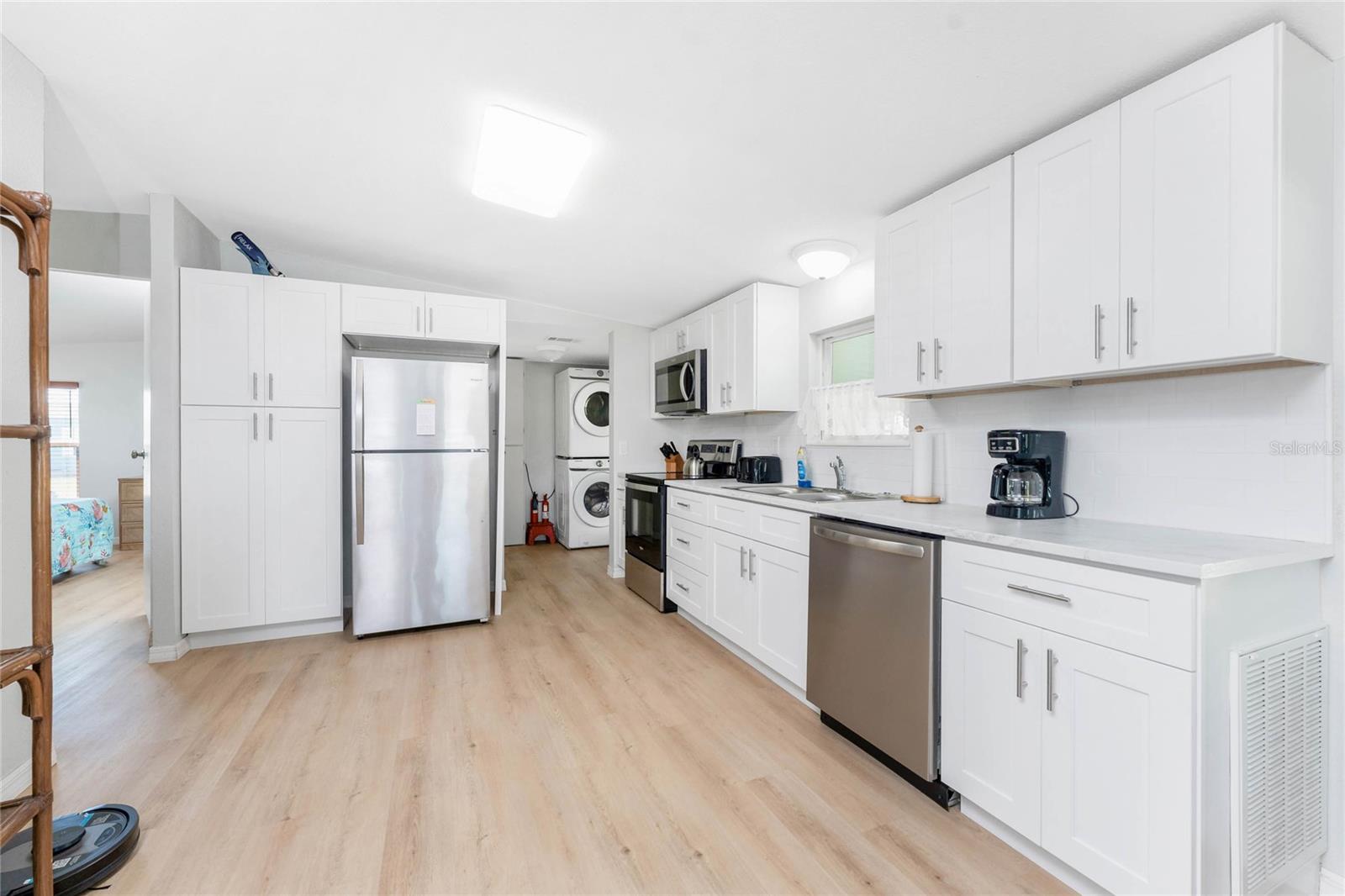 Image 5 of 30 For 6191 Tern Drive