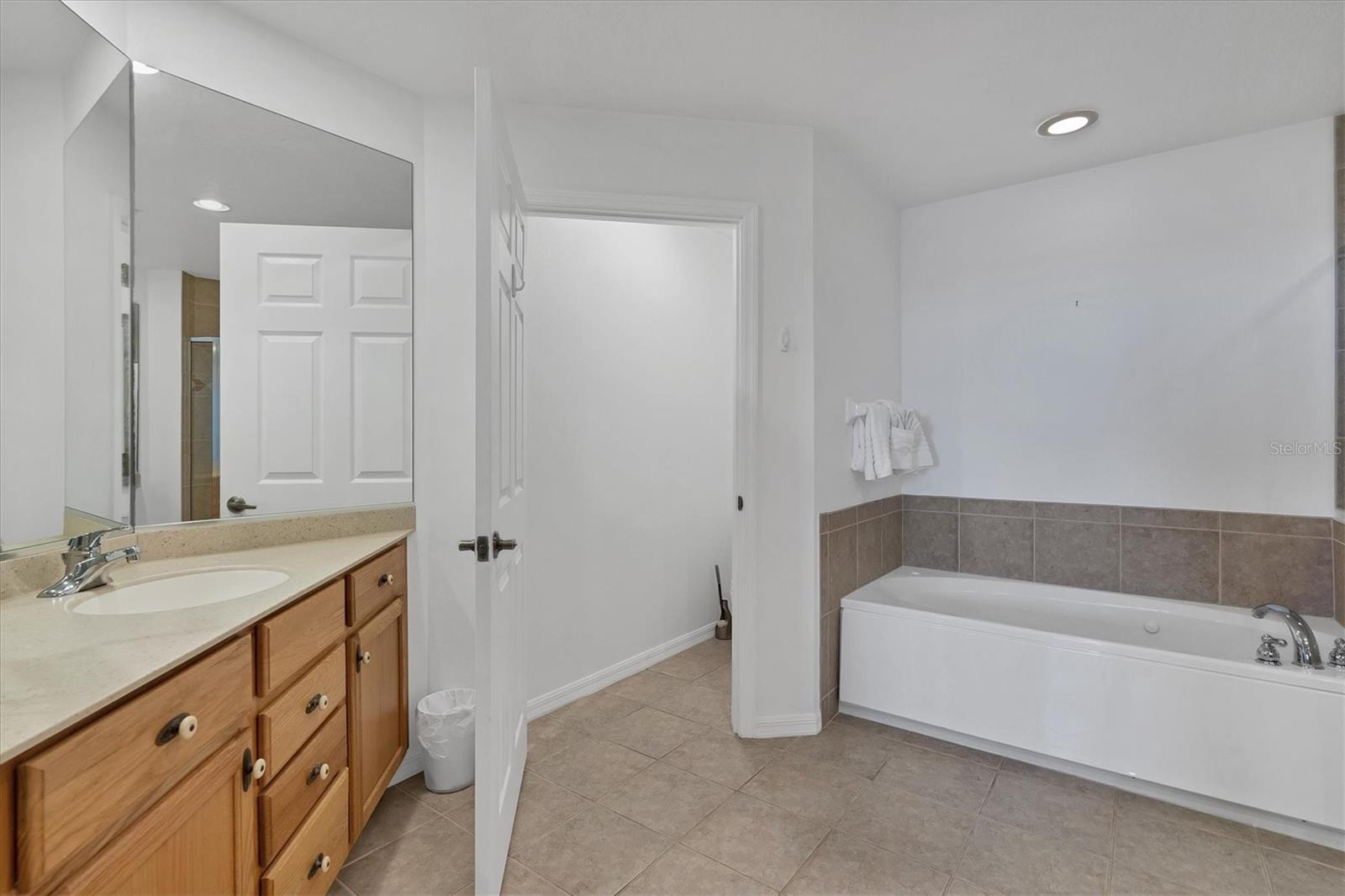 Image 19 of 34 For 13113 Gasparilla Road A503