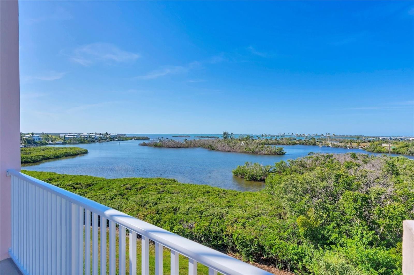 Image 32 of 34 For 13113 Gasparilla Road A503