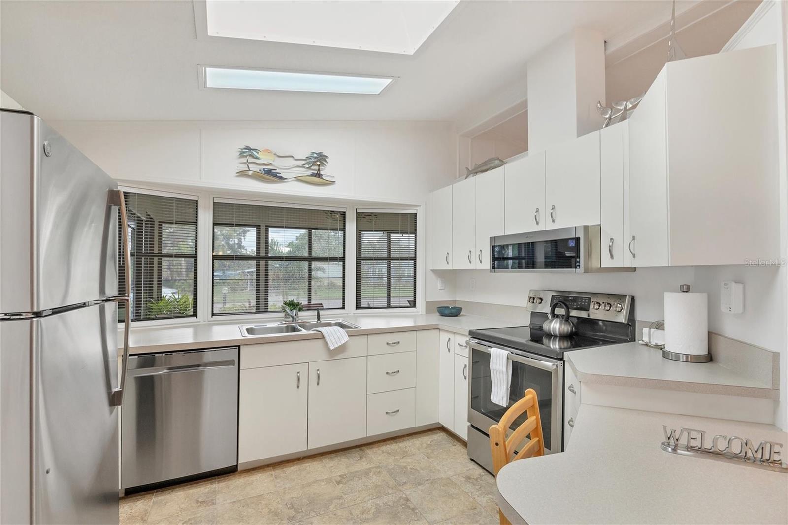 Image 13 of 45 For 772 Tangerine Woods Boulevard