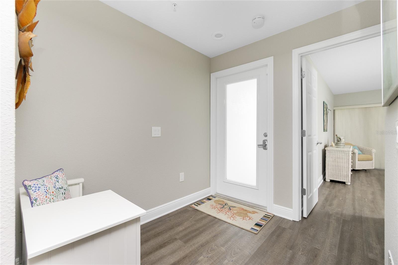 Image 22 of 49 For 2255 Beach Road 12