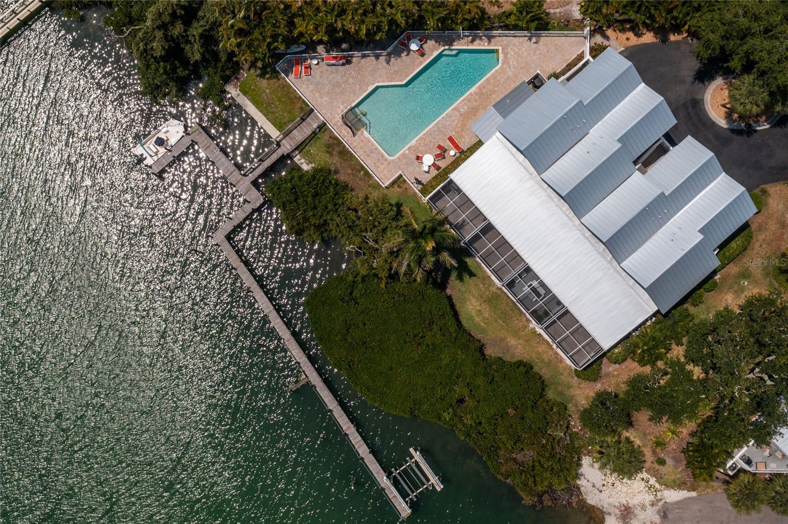 Image 44 of 49 For 2255 Beach Road 12