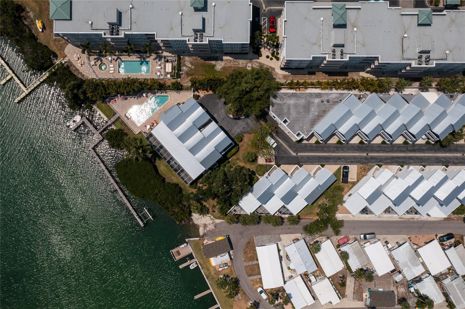 Image 45 of 49 For 2255 Beach Road 12